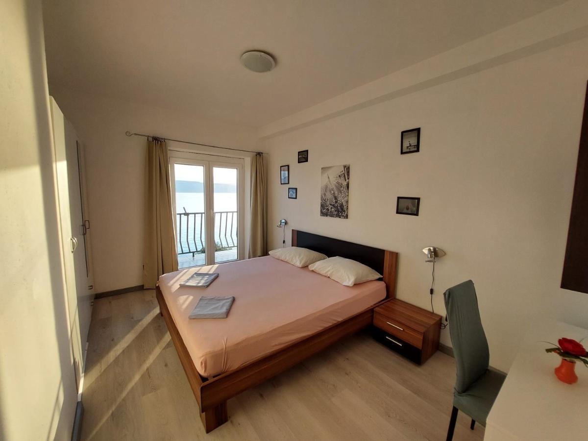 Apartment Denis Senj  Dış mekan fotoğraf