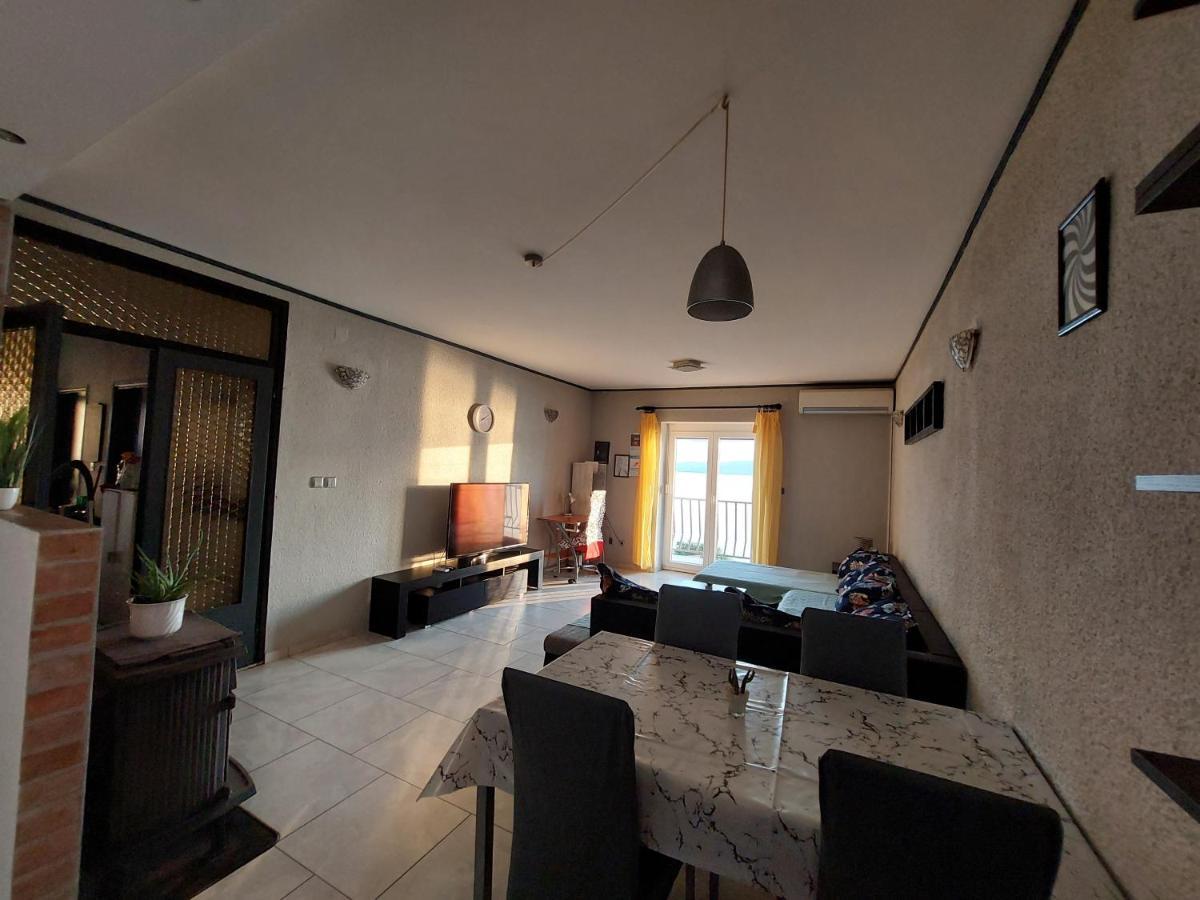 Apartment Denis Senj  Dış mekan fotoğraf
